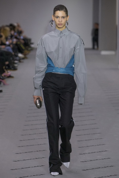 Balenciaga AW 2017 (74010- Balenciaga-AW-2017-07.jpg)